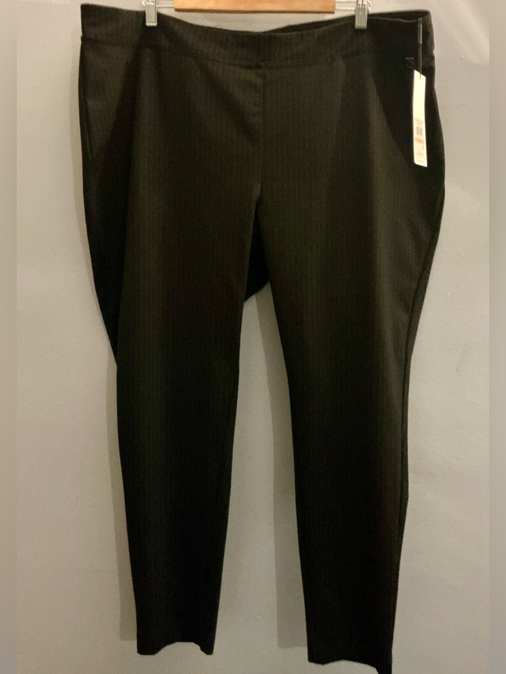 Calvin Klein 2X Black Pinstripe Modern Essentials Straight Leg Pants NWT